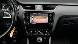 ©koda Octavia III 1.5 TSI ACT Style - ekran systemu multimedialnego