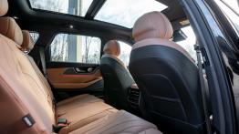 Chery Tiggo 9 Super Hybrid ucieszy całą rodzinę, a na światłach zaskoczy Teslę