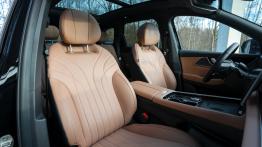 Chery Tiggo 9 Super Hybrid ucieszy całą rodzinę, a na światłach zaskoczy Teslę