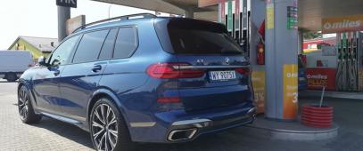 #BMW #X7 #tankowanie #CircleK, zdjęcie 1