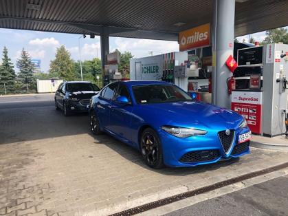 #AlfaRomeo #Giulia #Veloce #Ford #Mondeo #hybrid #tankowanie #CircleK