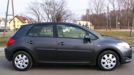 Toyota Auris - godny następca Corolli?