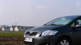 Toyota Auris - godny następca Corolli?