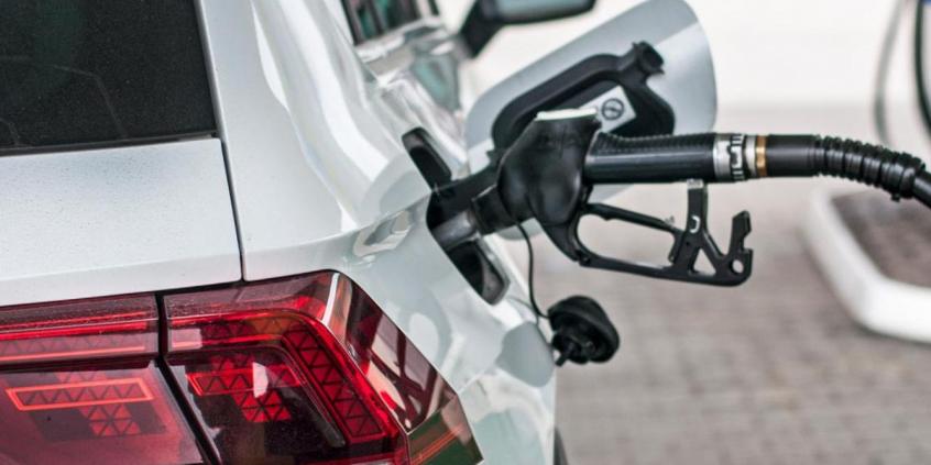 Gdy pomyliłeś pistolety, czyli co zrobić po zatankowaniu niewłaściwego paliwa?