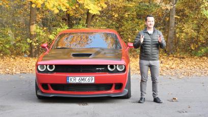 Dodge Challenger SRT Hellcat — całą pensję wydasz na paliwo