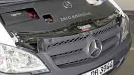 Mercedes Vito E-Cell - maska otwarta