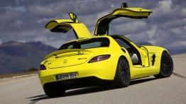 Mercedes SLS AMG E-Cell - widok z tyłu
