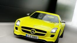 Mercedes SLS AMG E-Cell - widok z przodu