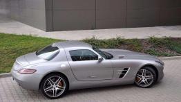 Cudownie szpanerski - Mercedes SLS