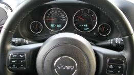 Jeep Wrangler Unlimited Rubicon  - Twardziel w starym stylu