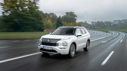 Mitsubishi Outlander PHEV Instyle Plus to herezja w świecie downsizingu. Za to go lubię