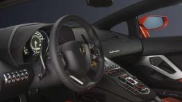 Lamborghini Aventador - Lekkość brutalnej siły