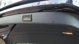 Skoda Superb Kombi 1.8TSI DSG - z delikatnym makijażem