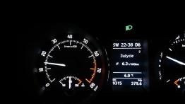 Skoda Superb Kombi 1.8TSI DSG - z delikatnym makijażem