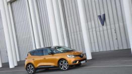 Renault Scenic i Grand Scenic – w pogoni za Espacem