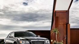 Nowa trzysetka za progiem