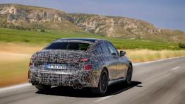 Nowe BMW serii 3 nadchodzi. Ma 443 KM i pozwoli jeździć bokiem
