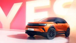 Opel odświeża Mokkę. Nowa wersja Yes przyciąga wzrok nietypowym kolorem
