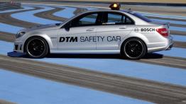 Mercedes C63 AMG 2012 - samochód bezpieczeństwa DTM - lewy bok