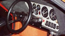 Na początku wytwór szalonego umysłu, a potem...