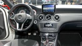 Nowości Mercedesa na targach motoryzacyjnych w Genewie - wywiad z Markiem Sworowskim