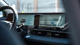 Omoda 5 Hybrid Premium - ekran systemu multimedialnego