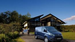 Ford Transit Custom - widok z przodu