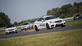 AMG Driving Academy - przyjemne z pożytecznym