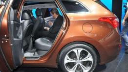 Premiery Hyundai'a w Genewie - wywiad z Markiem Hallem