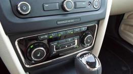 Skoda Superb Kombi 1.8TSI DSG - z delikatnym makijażem