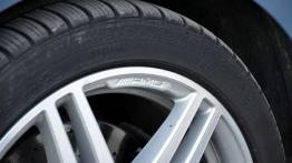 Mercedes E-Klasa - Remedium