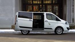 Ford Transit Custom - prawy bok