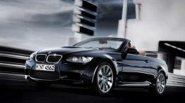 Przegląd samochodów z otwartym dachem