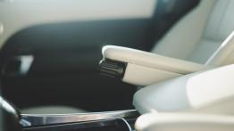 Range Rover Sport P400e – sprawdziliśmy, czy warto kupić Range'a z napędem hybrydowym