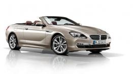 Przegląd samochodów z otwartym dachem