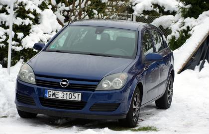 OPEL ASTRA  III 1.8 AUTOMAT