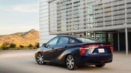 Toyota Mirai - kolejne auto z ogniwami paliwowymi