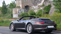 Porsche 911 Carrera S Cabrio - auto z zasadami