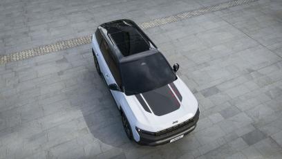 Nowy Jeep Compass 4xe już dostępny. Takich parametrów ten model jeszcze nie miał