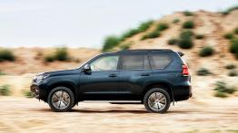 Nowa Toyota Land Cruiser po staremu