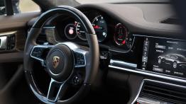 Porsche Panamera 4S diesel – wstyd czy powód do dumy?