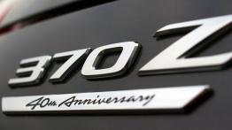 Nissan 370Z Black Edition - tył - inne ujęcie