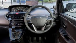 Chrysler Ypsilon - kokpit