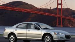 Chrysler Sebring Sedan - prawy bok