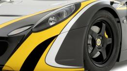 Lotus 2eleven - lewe przednie nadkole