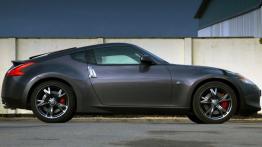 Nissan 370Z Black Edition - prawy bok