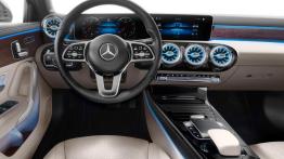 Mercedes klasy A sedan