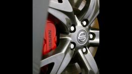 Nissan 370Z Black Edition - koło