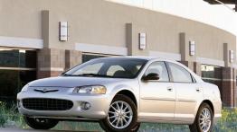 Chrysler Sebring Sedan - widok z przodu