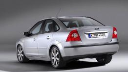 Ford Focus II Sedan - widok z tyłu